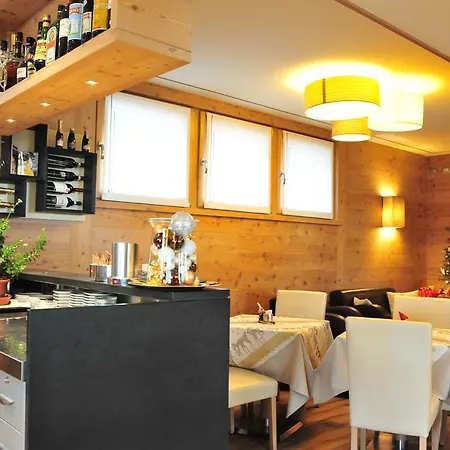Bondi Bed & Breakfast 3*